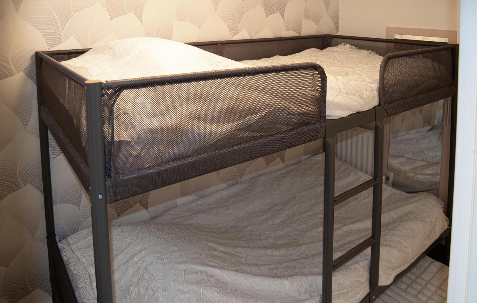 2 Bedroom Cozy In Skaerholmen Semesterbostad